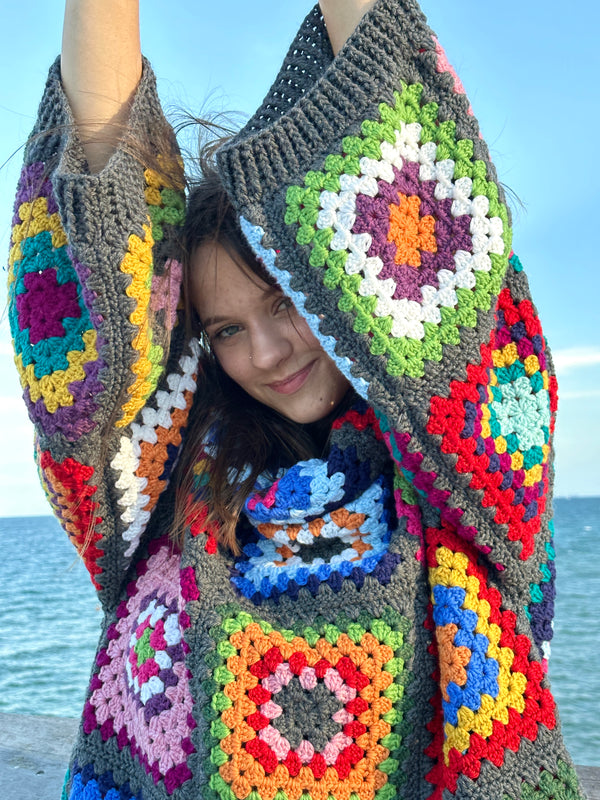 Crochet Bulky Oversized Granny Square Pullover PDF Pattern (instant download)